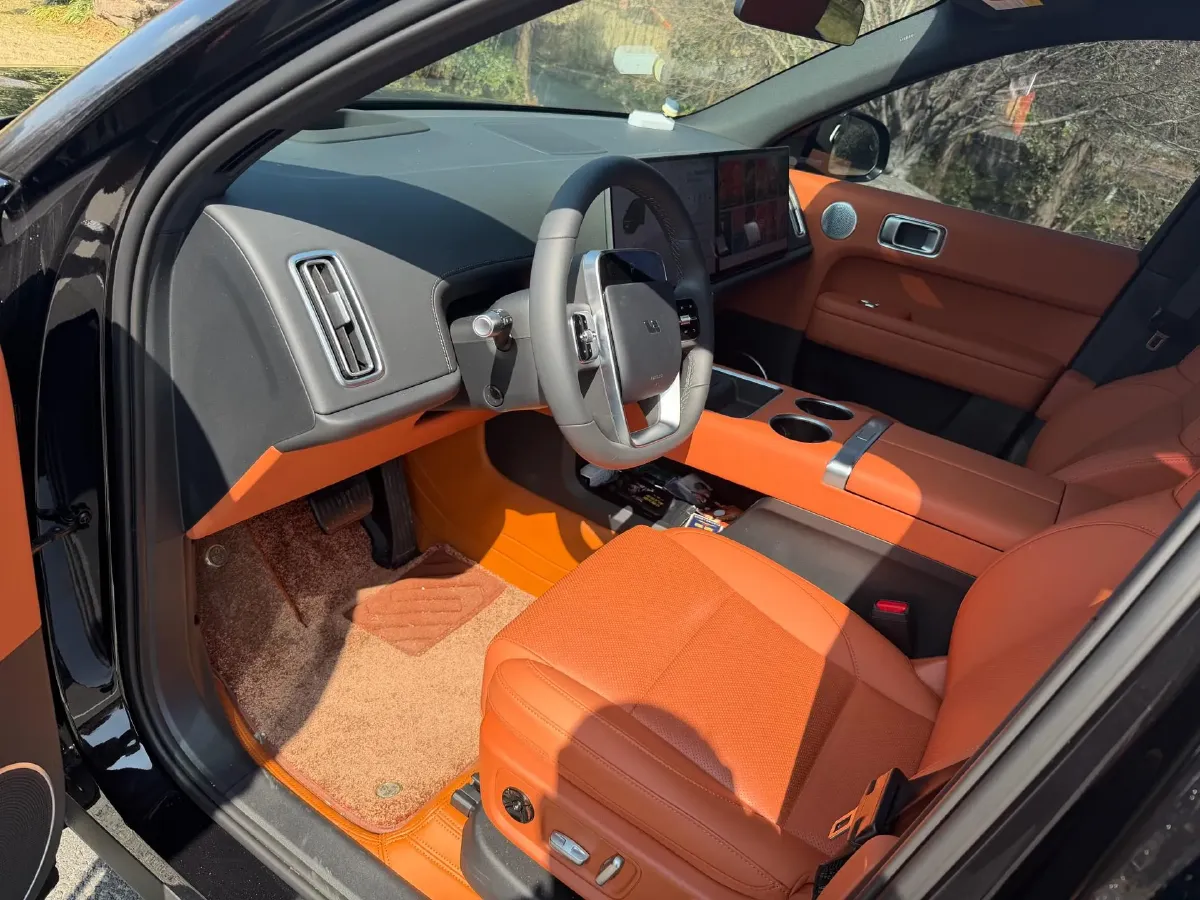 2025 Li L6 Range Extended 154HP L4 REEV,autocango,china used car exporter,china ev exporter,chinese used car exporter,chinese used ev exporter