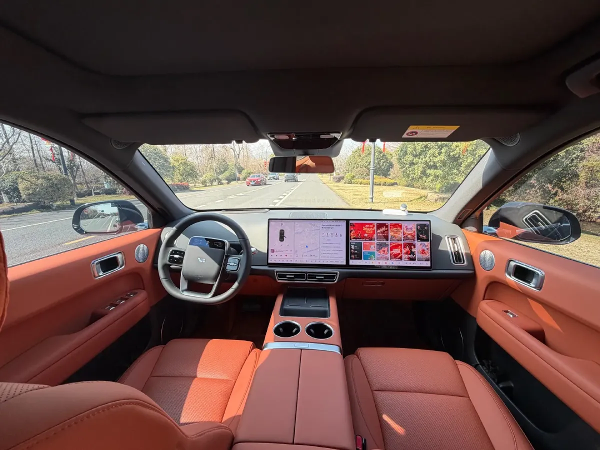 2025 Li L6 Range Extended 154HP L4 REEV,autocango,china used car exporter,china ev exporter,chinese used car exporter,chinese used ev exporter