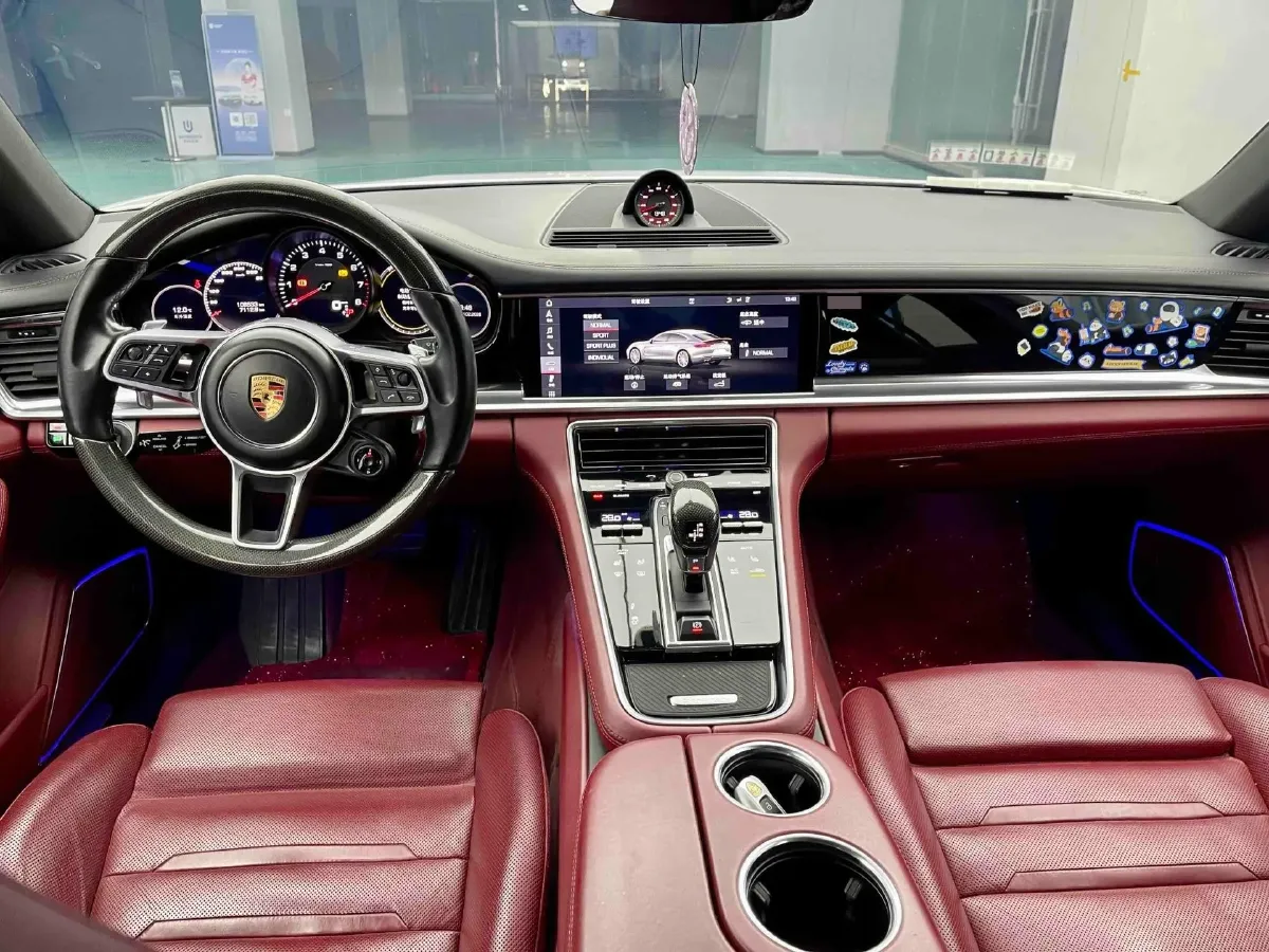 2019 Porsche Panamera 2.9T 330HP V6 8DCT,autocango,china used car exporter,china ev exporter,chinese used car exporter,chinese used ev exporter
