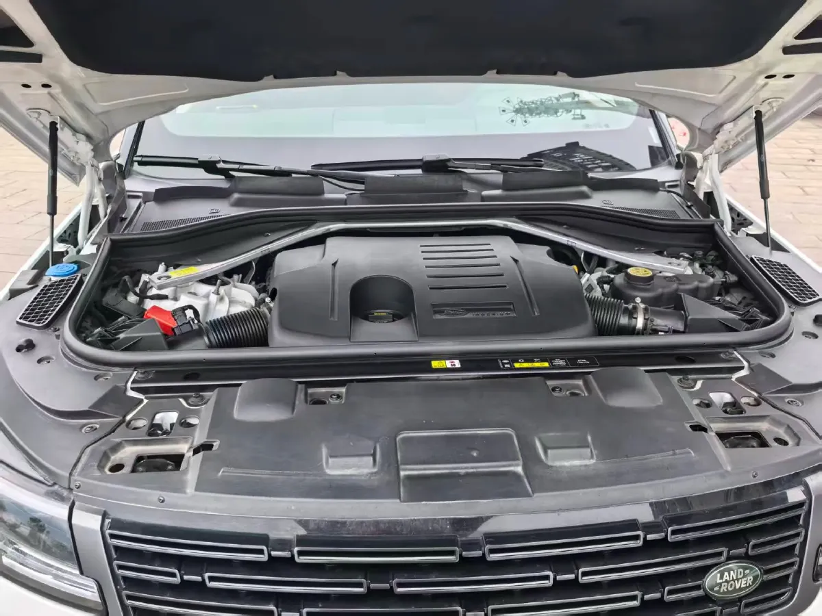 2023 Land Rover Range Rover Sport 3.0T 400HP L6 8AT,autocango,china used car exporter,china ev exporter,chinese used car exporter,chinese used ev exporter