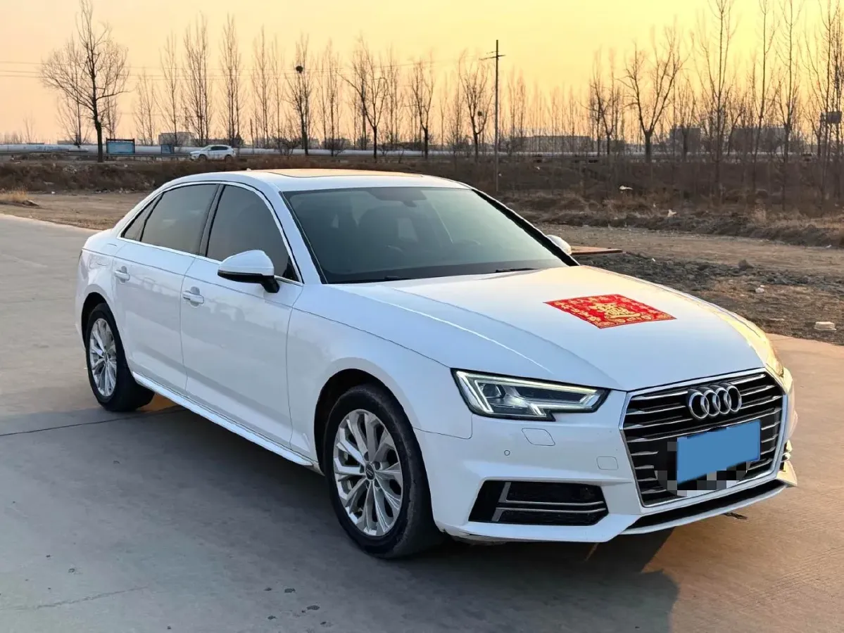 2019 Audi A4L 2.0T 190HP L4 7DCT,autocango,china used car exporter,china ev exporter,chinese used car exporter,chinese used ev exporter