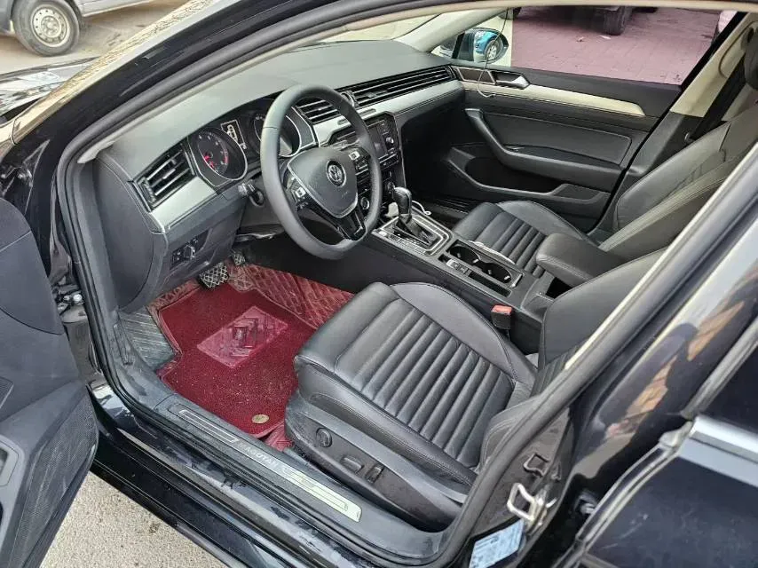 2019 Chevrolet Malibu XL 2.0T 241HP L4 9AT,autocango,china used car exporter,china ev exporter,chinese used car exporter,chinese used ev exporter