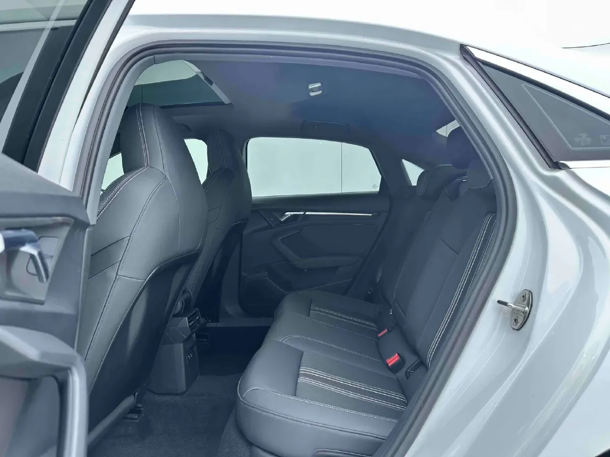 2022 Audi A3 1.4T 150HP L4 7DCT,autocango,china used car exporter,china ev exporter,chinese used car exporter,chinese used ev exporter