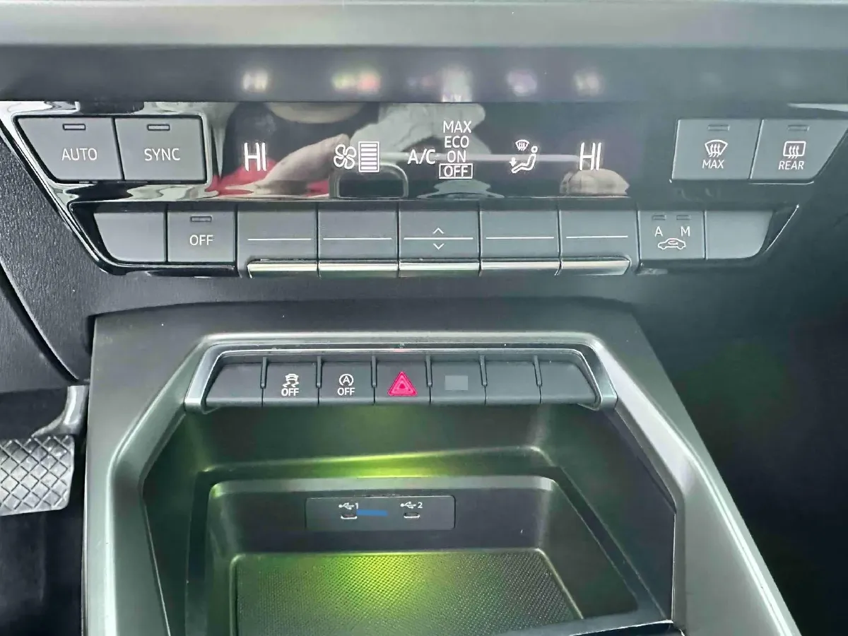 2022 Audi A3 1.4T 150HP L4 7DCT,autocango,china used car exporter,china ev exporter,chinese used car exporter,chinese used ev exporter