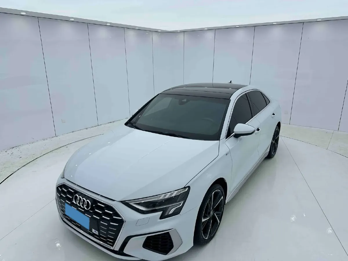 2022 Audi A3 1.4T 150HP L4 7DCT,autocango,china used car exporter,china ev exporter,chinese used car exporter,chinese used ev exporter