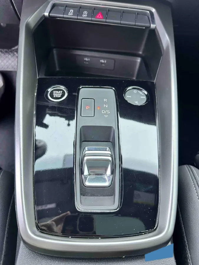 2022 Audi A3 1.4T 150HP L4 7DCT,autocango,china used car exporter,china ev exporter,chinese used car exporter,chinese used ev exporter