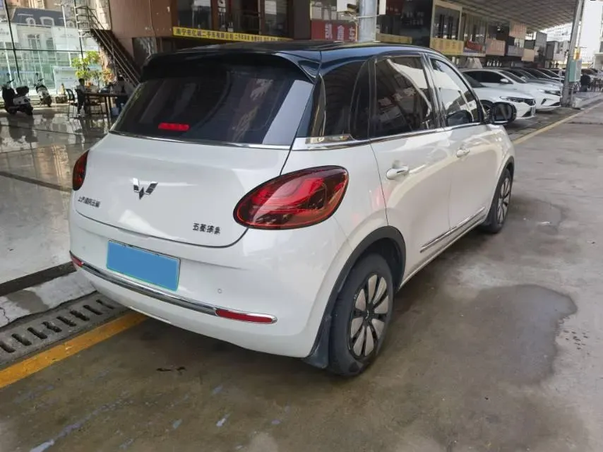 2023 WuLing BinGuo BEV 31.9KWH,autocango,china used car exporter,china ev exporter,chinese used car exporter,chinese used ev exporter