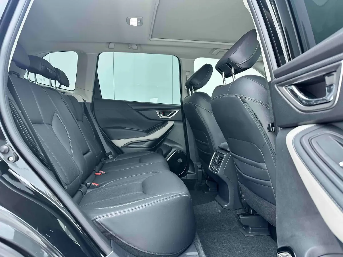 2022 Subaru Forester 2.0L 154HP H4 CVT,autocango,china used car exporter,china ev exporter,chinese used car exporter,chinese used ev exporter