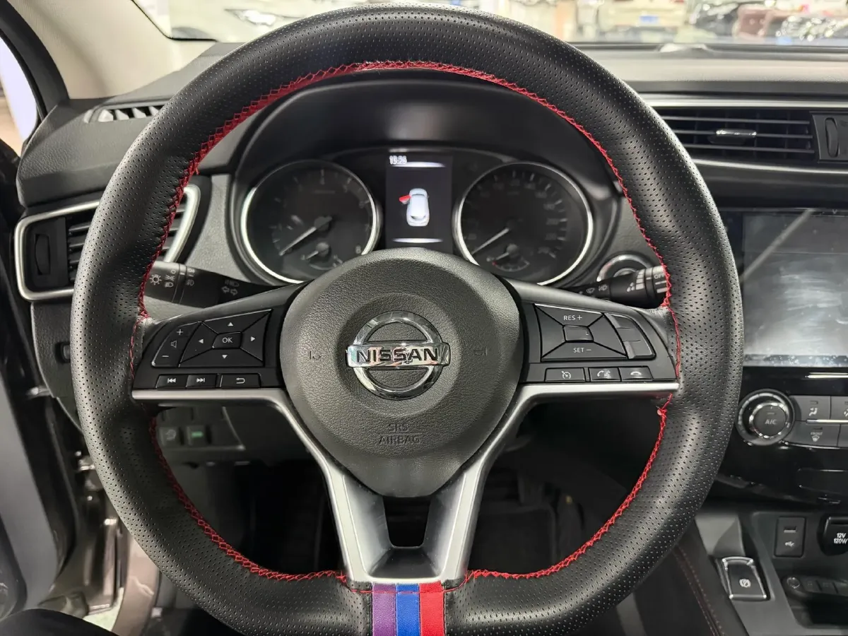 2021 Nissan Qashqai 2.0L 151HP L4 CVT,autocango,china used car exporter,china ev exporter,chinese used car exporter,chinese used ev exporter