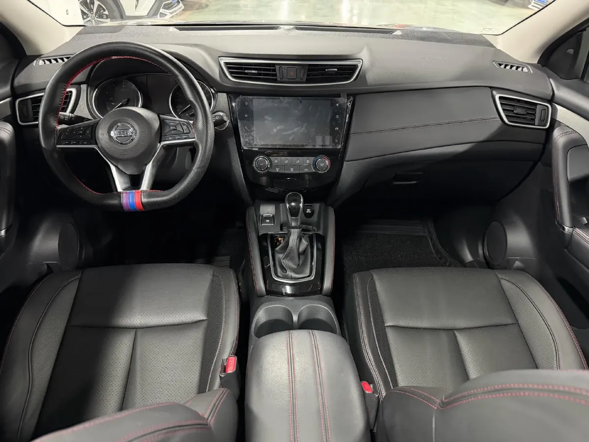 2021 Nissan Qashqai 2.0L 151HP L4 CVT,autocango,china used car exporter,china ev exporter,chinese used car exporter,chinese used ev exporter