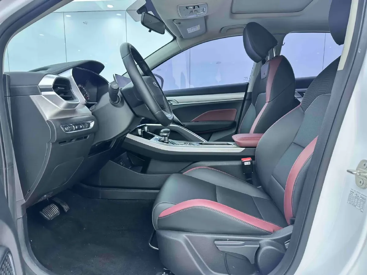 2021 Geely Coolray 1.4T 141HP L4 6DCT,autocango,china used car exporter,china ev exporter,chinese used car exporter,chinese used ev exporter