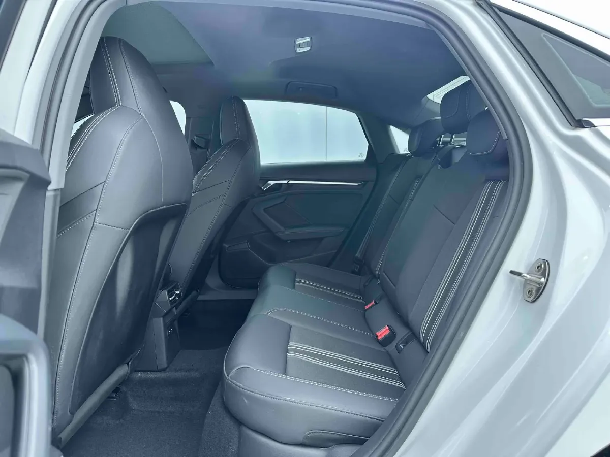 2022 Audi A3 1.4T 150HP L4 7DCT,autocango,china used car exporter,china ev exporter,chinese used car exporter,chinese used ev exporter