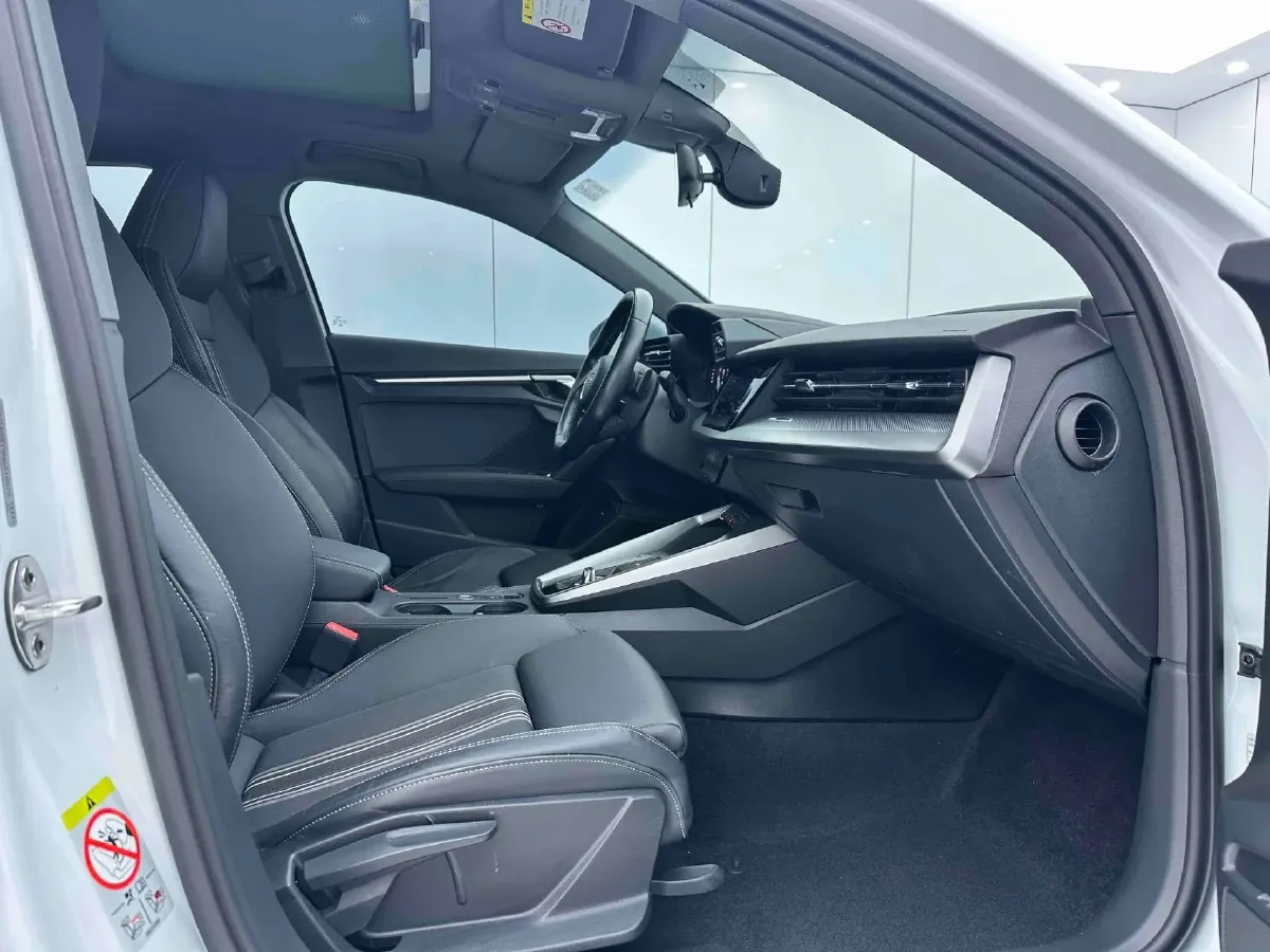 2022 Audi A3 1.4T 150HP L4 7DCT,autocango,china used car exporter,china ev exporter,chinese used car exporter,chinese used ev exporter