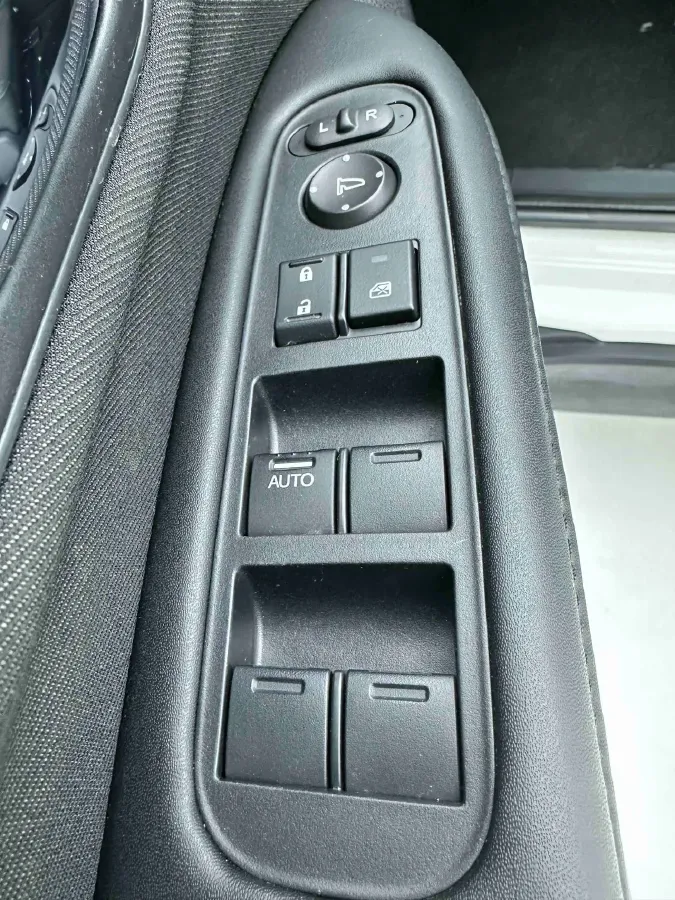 2020 Honda Vezel 1.5L 131HP L4 CVT,autocango,china used car exporter,china ev exporter,chinese used car exporter,chinese used ev exporter