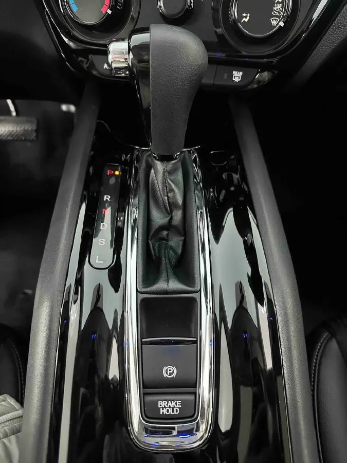 2020 Honda Vezel 1.5L 131HP L4 CVT,autocango,china used car exporter,china ev exporter,chinese used car exporter,chinese used ev exporter