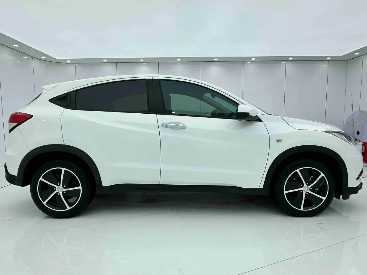 2020 Honda Vezel 1.5L 131HP L4 CVT,autocango,china used car exporter,china ev exporter,chinese used car exporter,chinese used ev exporter