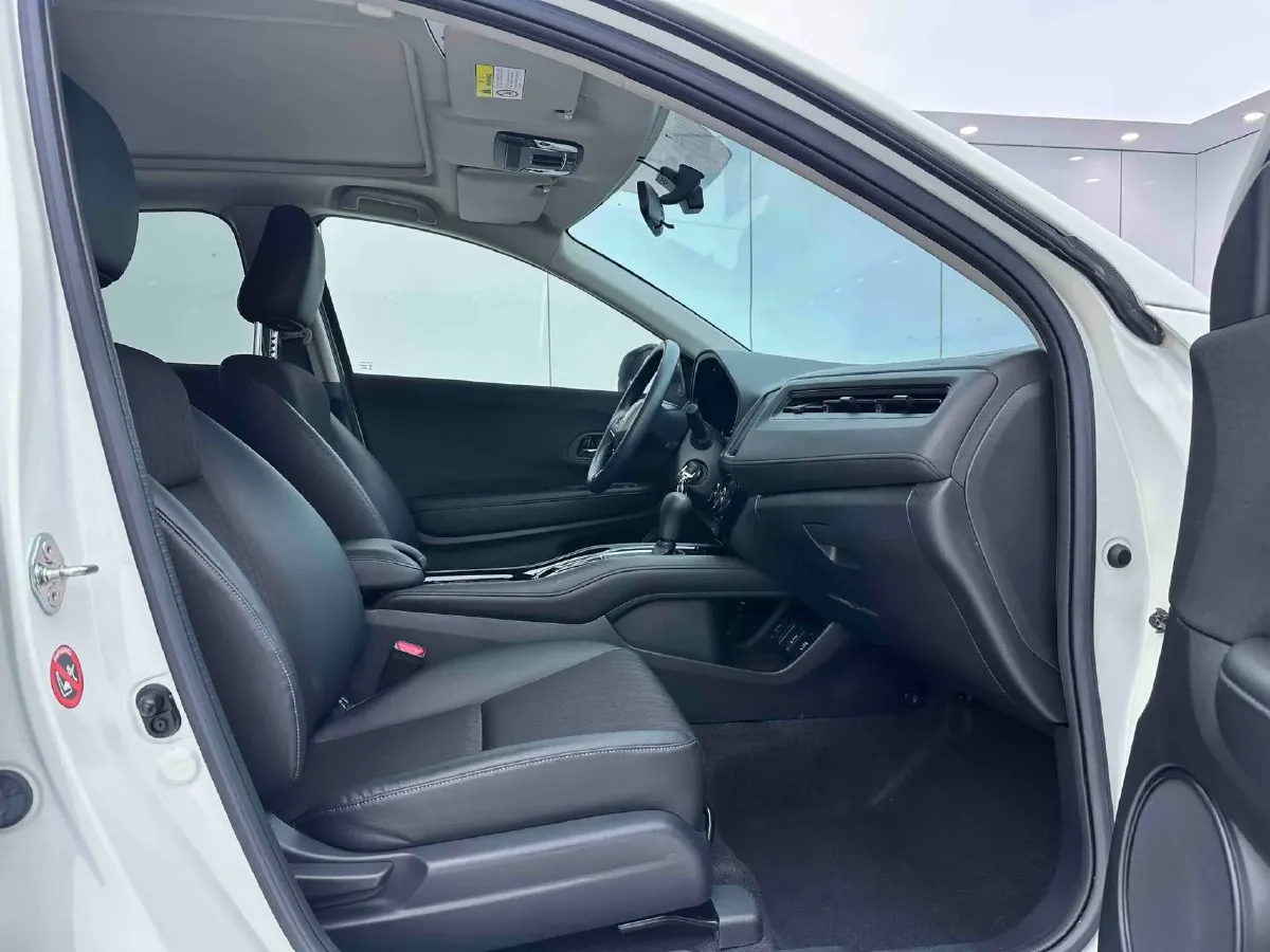 2020 Honda Vezel 1.5L 131HP L4 CVT,autocango,china used car exporter,china ev exporter,chinese used car exporter,chinese used ev exporter