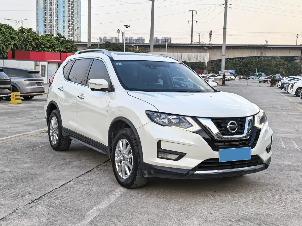 2021 Nissan X-Trail 2.0L 151HP L4 CVT,autocango,china used car exporter,china ev exporter,chinese used car exporter,chinese used ev exporter