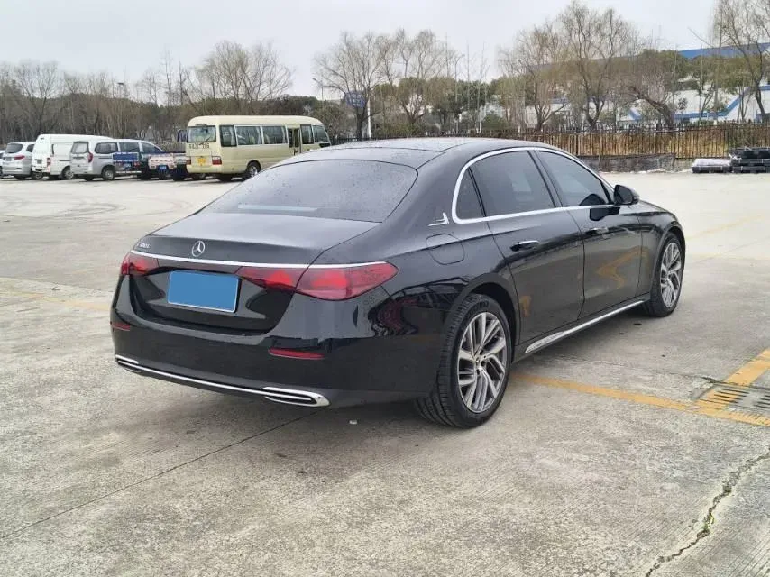 2024 Mercedes-Benz E Class 2.0T 258HP L4 9AT,autocango,china used car exporter,china ev exporter,chinese used car exporter,chinese used ev exporter