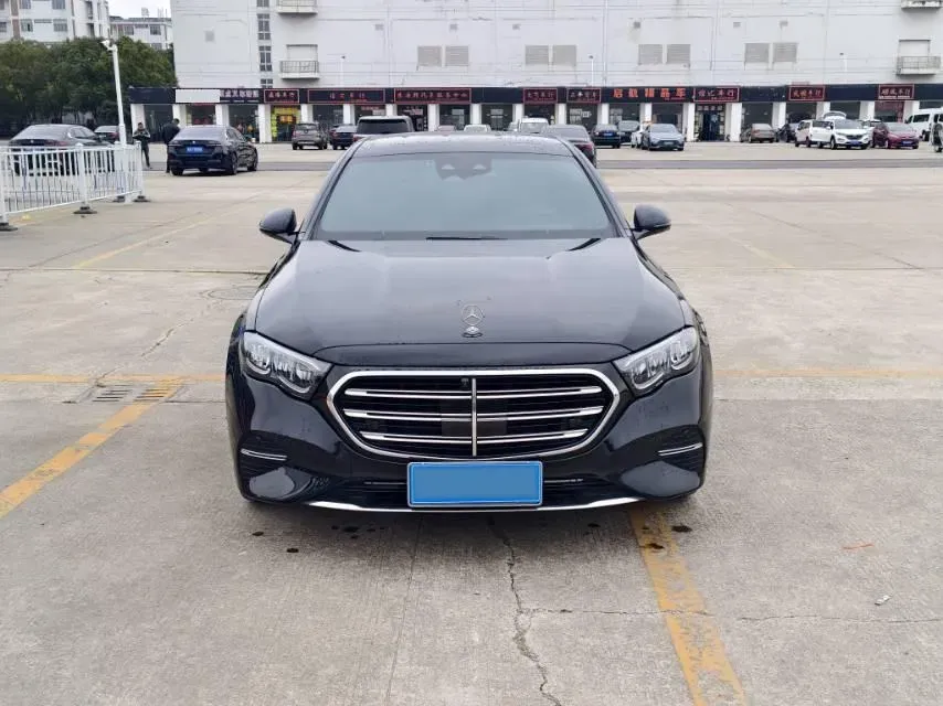 2024 Mercedes-Benz E Class 2.0T 258HP L4 9AT,autocango,china used car exporter,china ev exporter,chinese used car exporter,chinese used ev exporter