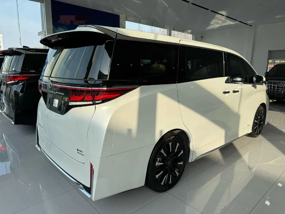 2024 Toyota Vellfire 2.5L 190HP L4 E-CVT Hybrid,autocango,china used car exporter,china ev exporter,chinese used car exporter,chinese used ev exporter