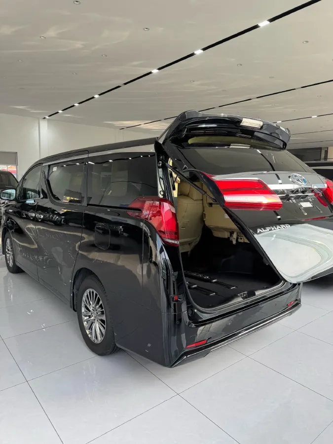 2021 Toyota Alphard 2.5L 117HP L4 E-CVT Hybrid,autocango,china used car exporter,china ev exporter,chinese used car exporter,chinese used ev exporter