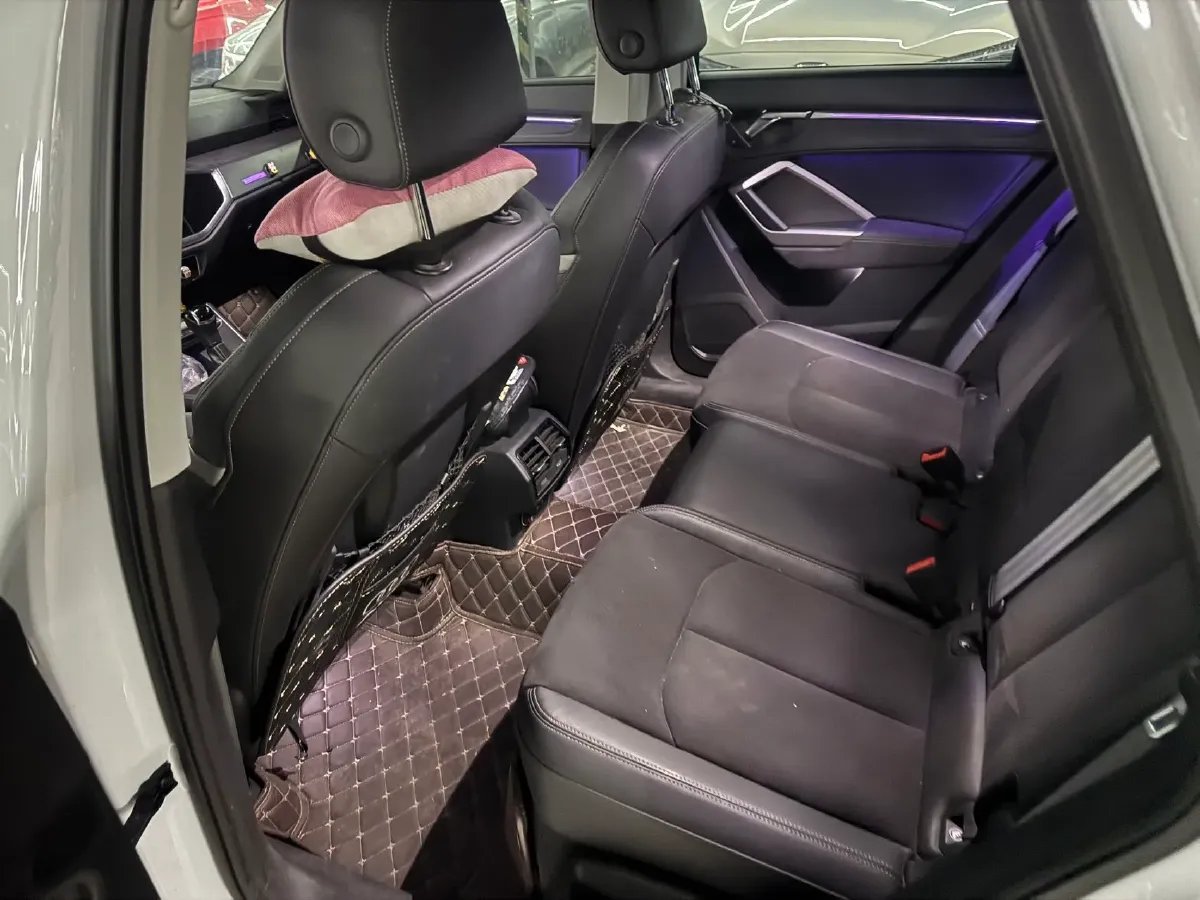 2022 Audi Q3 1.4T 150HP L4 7DCT,autocango,china used car exporter,china ev exporter,chinese used car exporter,chinese used ev exporter