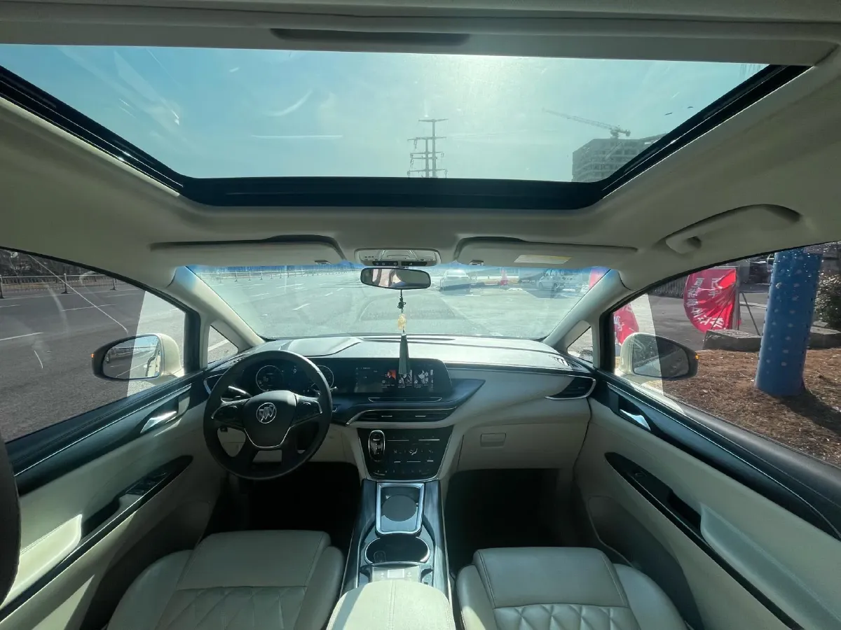 2023 Buick GL8 2.0T 237HP L4 9AT,autocango,china used car exporter,china ev exporter,chinese used car exporter,chinese used ev exporter