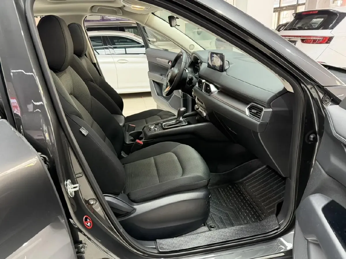 2022 MAXUS XinTu V90 2.0T 150HP L4 6AT,autocango,china used car exporter,china ev exporter,chinese used car exporter,chinese used ev exporter