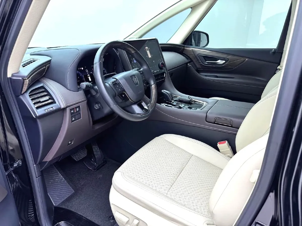 2024 Toyota Vellfire 2.5L 190HP L4 E-CVT Hybrid,autocango,china used car exporter,china ev exporter,chinese used car exporter,chinese used ev exporter