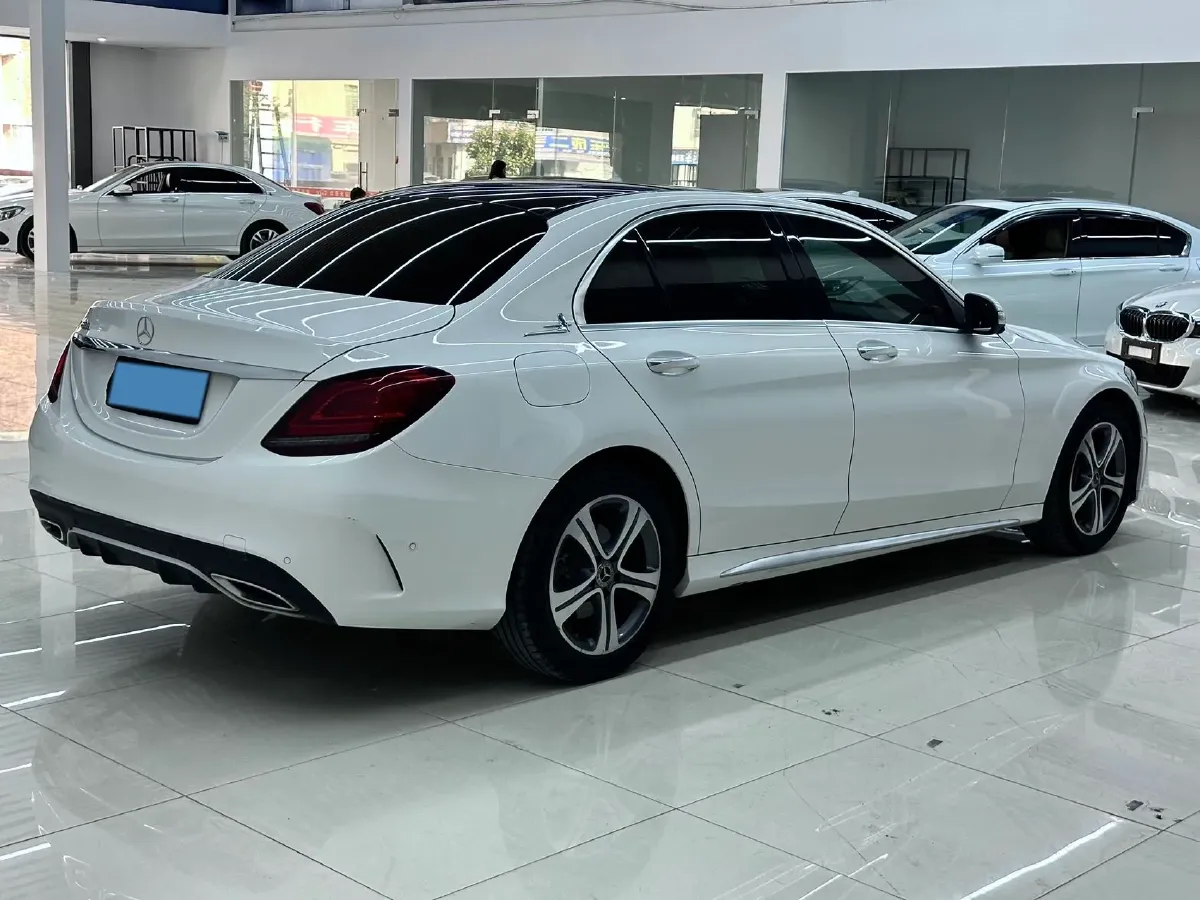 2020 Mercedes-Benz C Class 1.5T 184HP L4 9AT,autocango,china used car exporter,china ev exporter,chinese used car exporter,chinese used ev exporter