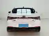 2022 Hyundai Elantra 1.5L 115HP L4 CVT