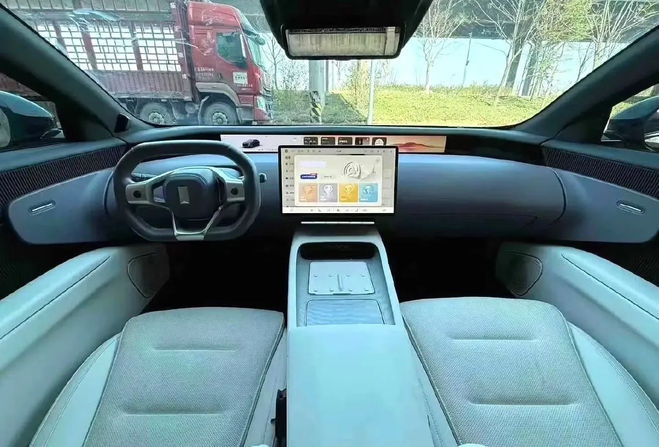 2025 Avatr 12 BEV 94.53KWH,autocango,china used car exporter,china ev exporter,chinese used car exporter,chinese used ev exporter