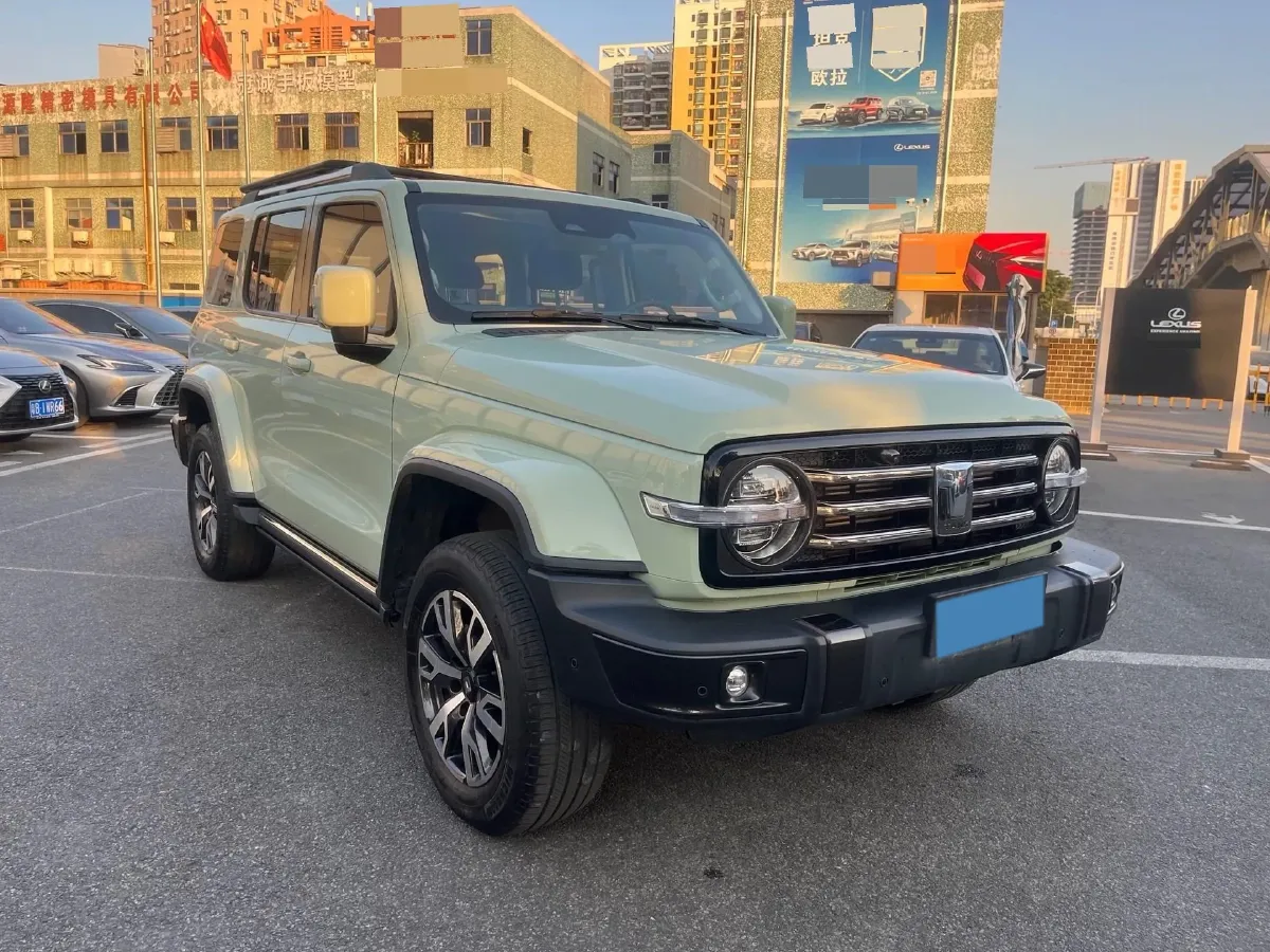 2021 Tank 300 2.0T 227HP L4 8AT,autocango,china used car exporter,china ev exporter,chinese used car exporter,chinese used ev exporter