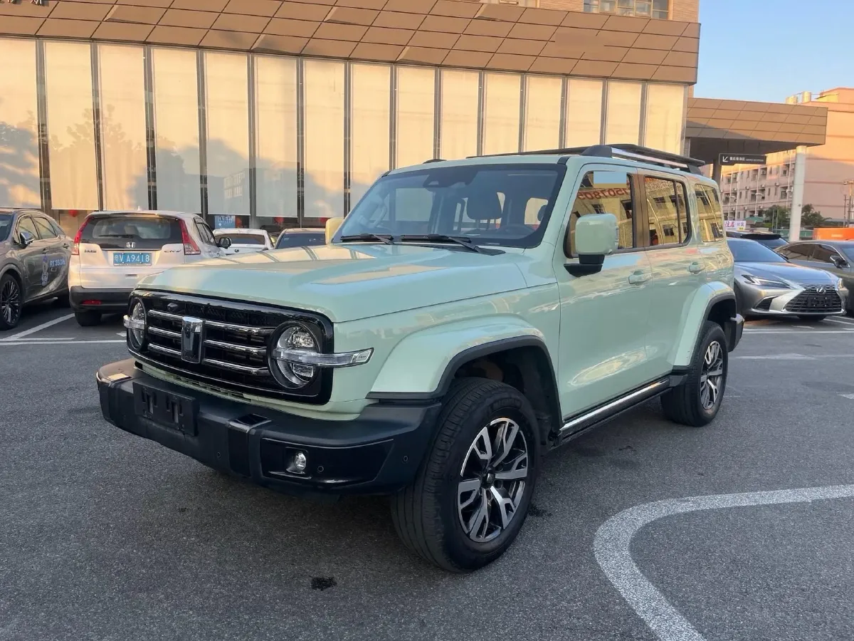 2021 Tank 300 2.0T 227HP L4 8AT,autocango,china used car exporter,china ev exporter,chinese used car exporter,chinese used ev exporter