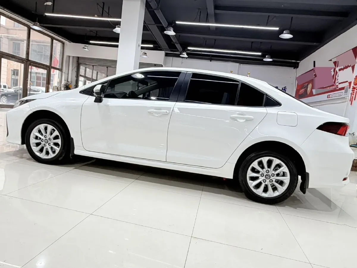 2021 Toyota Corolla 1.2T 116HP L4 CVT,autocango,china used car exporter,china ev exporter,chinese used car exporter,chinese used ev exporter