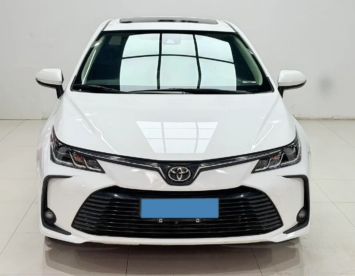 2021 Toyota Corolla 1.2T 116HP L4 CVT,autocango,china used car exporter,china ev exporter,chinese used car exporter,chinese used ev exporter