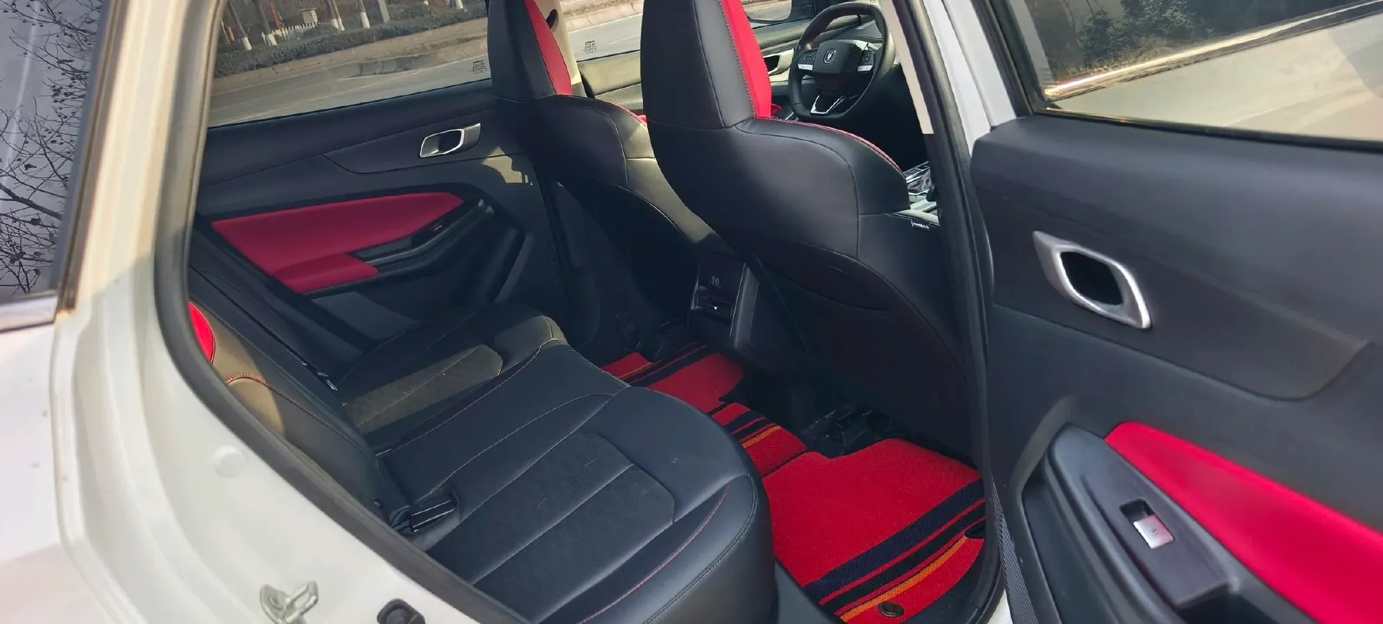 2022 ChangAn CS55 Plus 1.5T 180HP L4 7DCT,autocango,china used car exporter,china ev exporter,chinese used car exporter,chinese used ev exporter