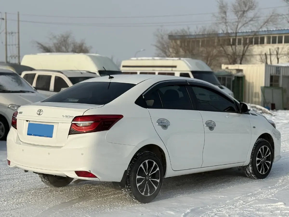 2022 Toyota Vios 1.5L 112HP L4 CVT,autocango,china used car exporter,china ev exporter,chinese used car exporter,chinese used ev exporter