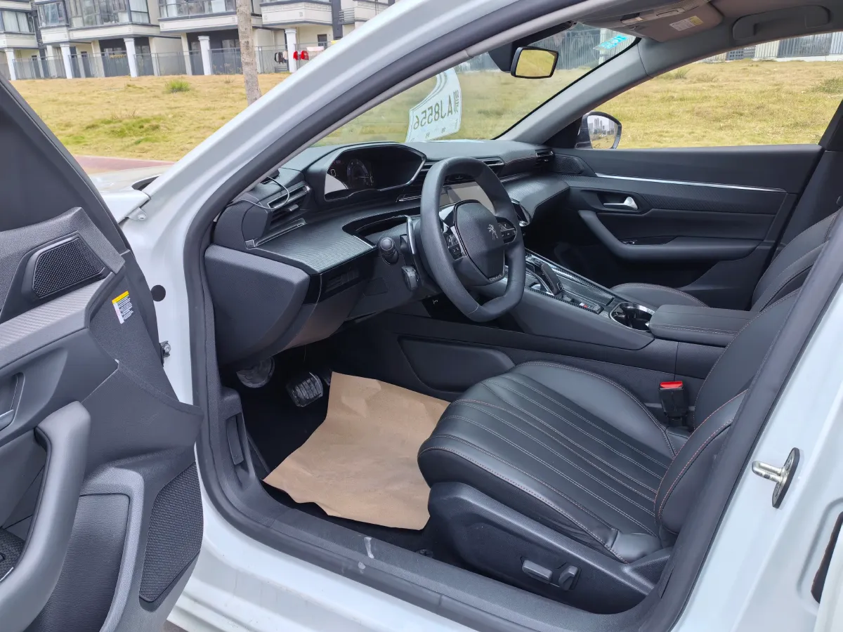 2019 Peugeot 508 1.6T 167HP L4 6AT,autocango,china used car exporter,china ev exporter,chinese used car exporter,chinese used ev exporter