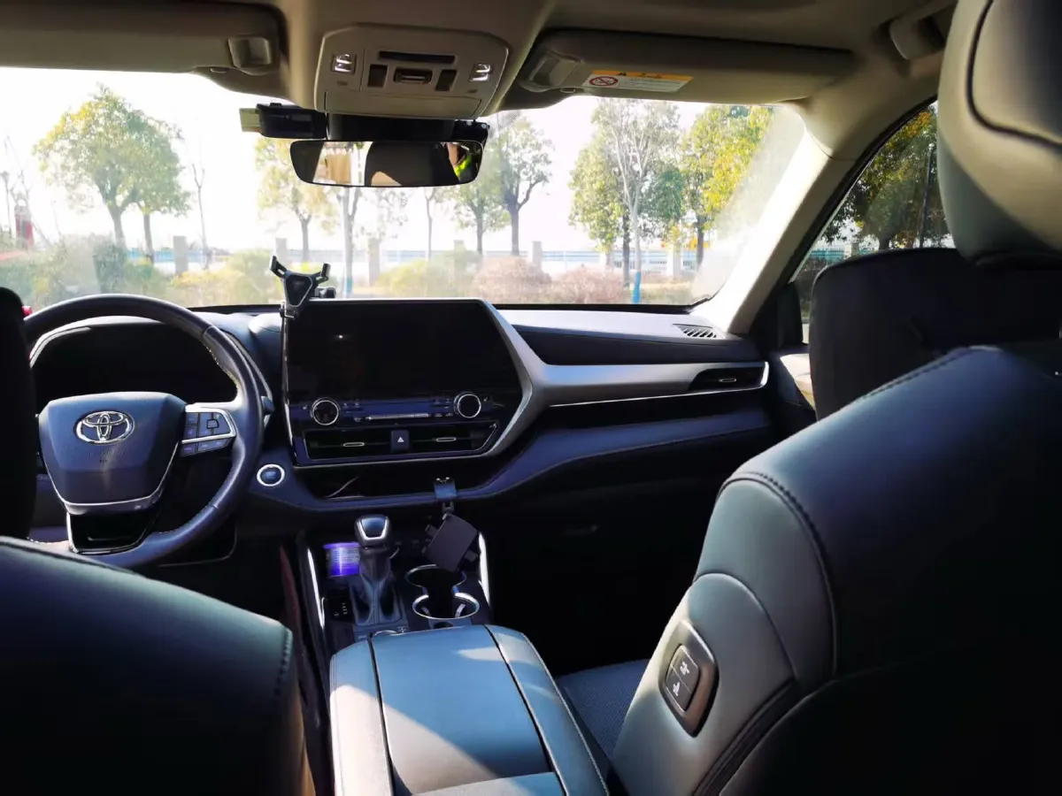 2024 Toyota Highlander 2.0T 248HP L4 8AT,autocango,china used car exporter,china ev exporter,chinese used car exporter,chinese used ev exporter