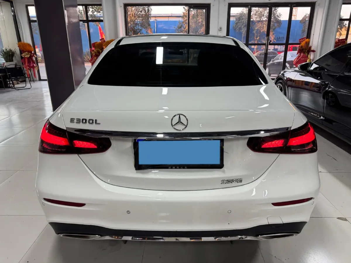 2023 Mercedes-Benz E Class 2.0T 197HP L4 9AT,autocango,china used car exporter,china ev exporter,chinese used car exporter,chinese used ev exporter