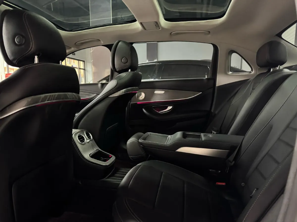 2023 Mercedes-Benz E Class 2.0T 197HP L4 9AT,autocango,china used car exporter,china ev exporter,chinese used car exporter,chinese used ev exporter