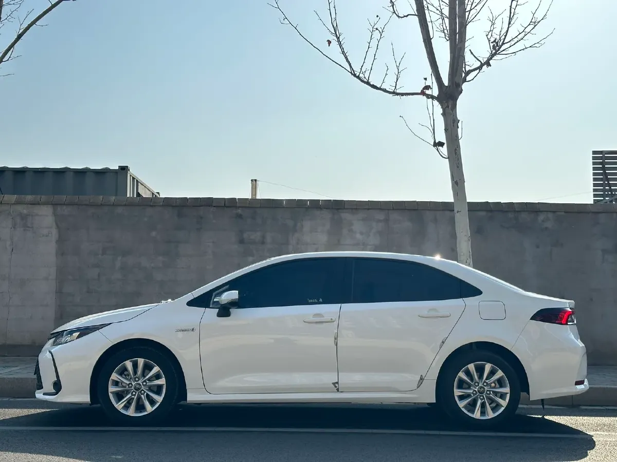2023 Toyota Corolla 1.8L 98HP L4 E-CVT Hybrid,autocango,china used car exporter,china ev exporter,chinese used car exporter,chinese used ev exporter