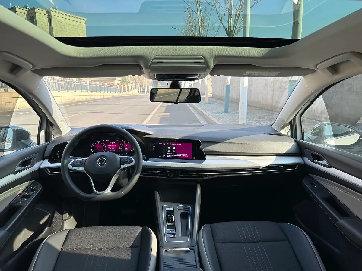 2021 Volkswagen Golf 1.4T 150HP L4 7DCT,autocango,china used car exporter,china ev exporter,chinese used car exporter,chinese used ev exporter