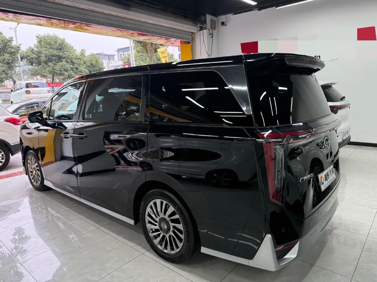 2024 GAC Trumpchi M8 2.0T 252HP L4 8AT,autocango,china used car exporter,china ev exporter,chinese used car exporter,chinese used ev exporter