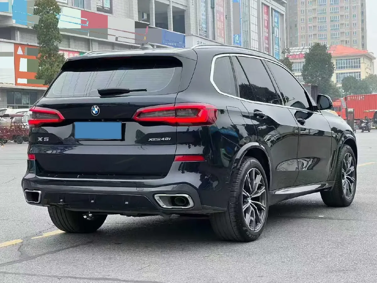 2020 BMW X5 3.0T 340HP L6 8AT,autocango,china used car exporter,china ev exporter,chinese used car exporter,chinese used ev exporter