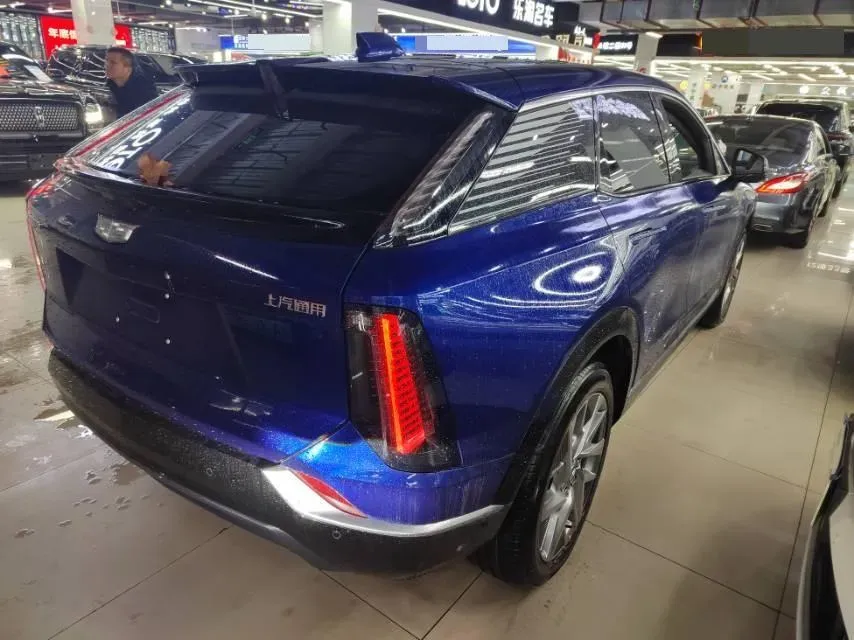 2024 Cadillac OPTIQ BEV 68.4KWH,autocango,china used car exporter,china ev exporter,chinese used car exporter,chinese used ev exporter