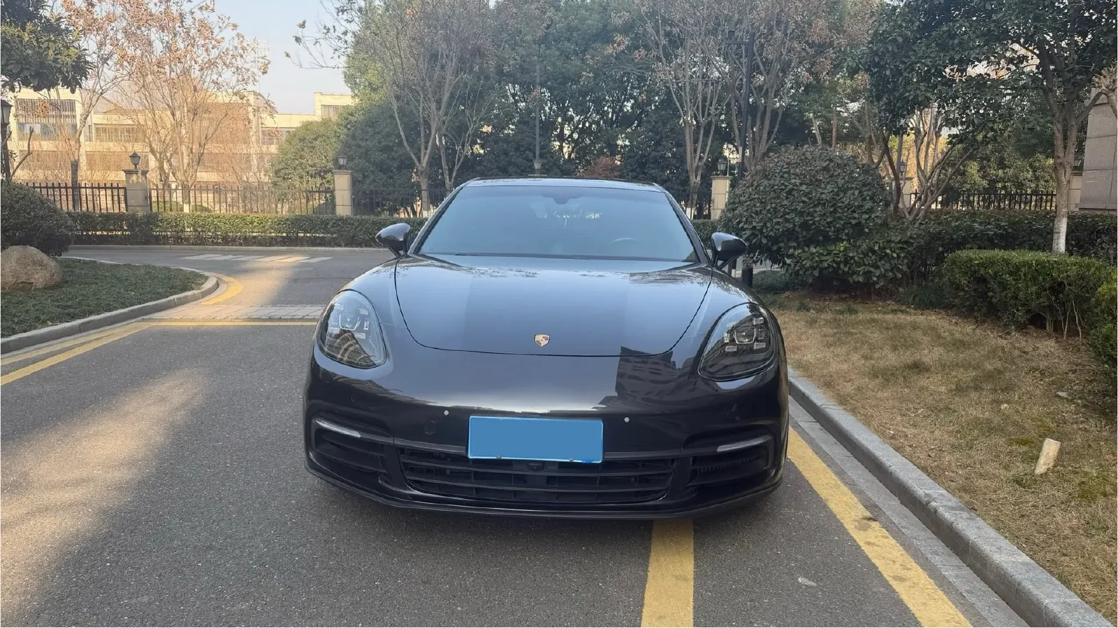 2019 Porsche Panamera 2.9T 330HP V6 8DCT,autocango,china used car exporter,china ev exporter,chinese used car exporter,chinese used ev exporter
