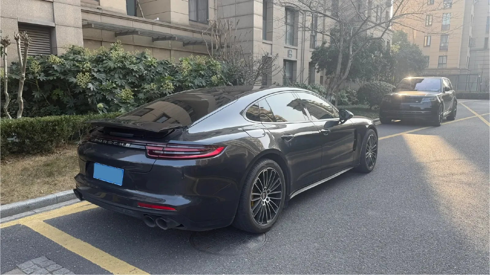 2019 Porsche Panamera 2.9T 330HP V6 8DCT,autocango,china used car exporter,china ev exporter,chinese used car exporter,chinese used ev exporter